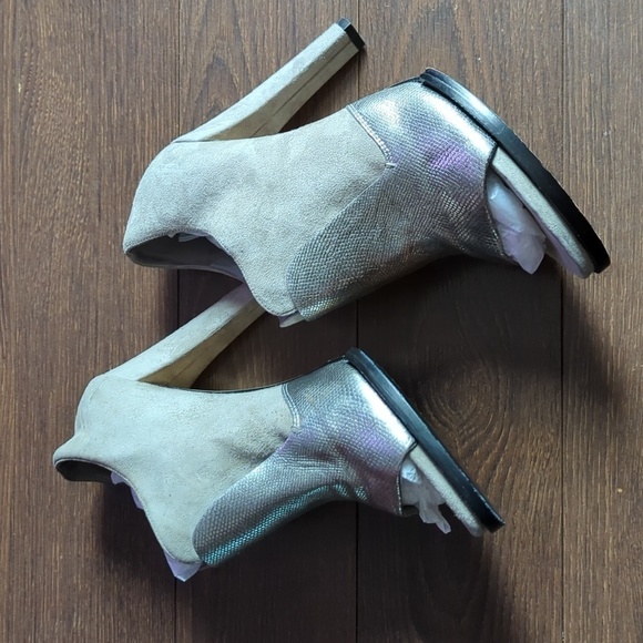 HP. Alexander Wang Peep Toe Pumps - Picture 7 of 16